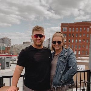 Meet your Posher, Abigail